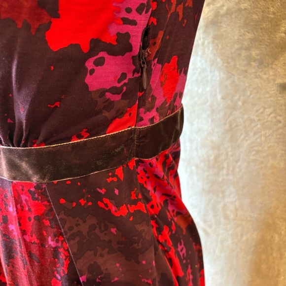 Boden Wrap Cocktail Dress Red and Black Long Sleeve V-Neck Wmn’s 4L - Picture 8 of 12